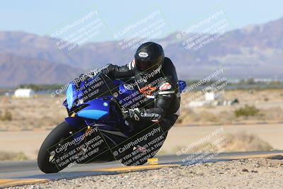 media/Dec-10-2023-SoCal Trackdays (Sun) [[0ce70f5433]]/Turn 9 Inside Set 1 (1115am)/